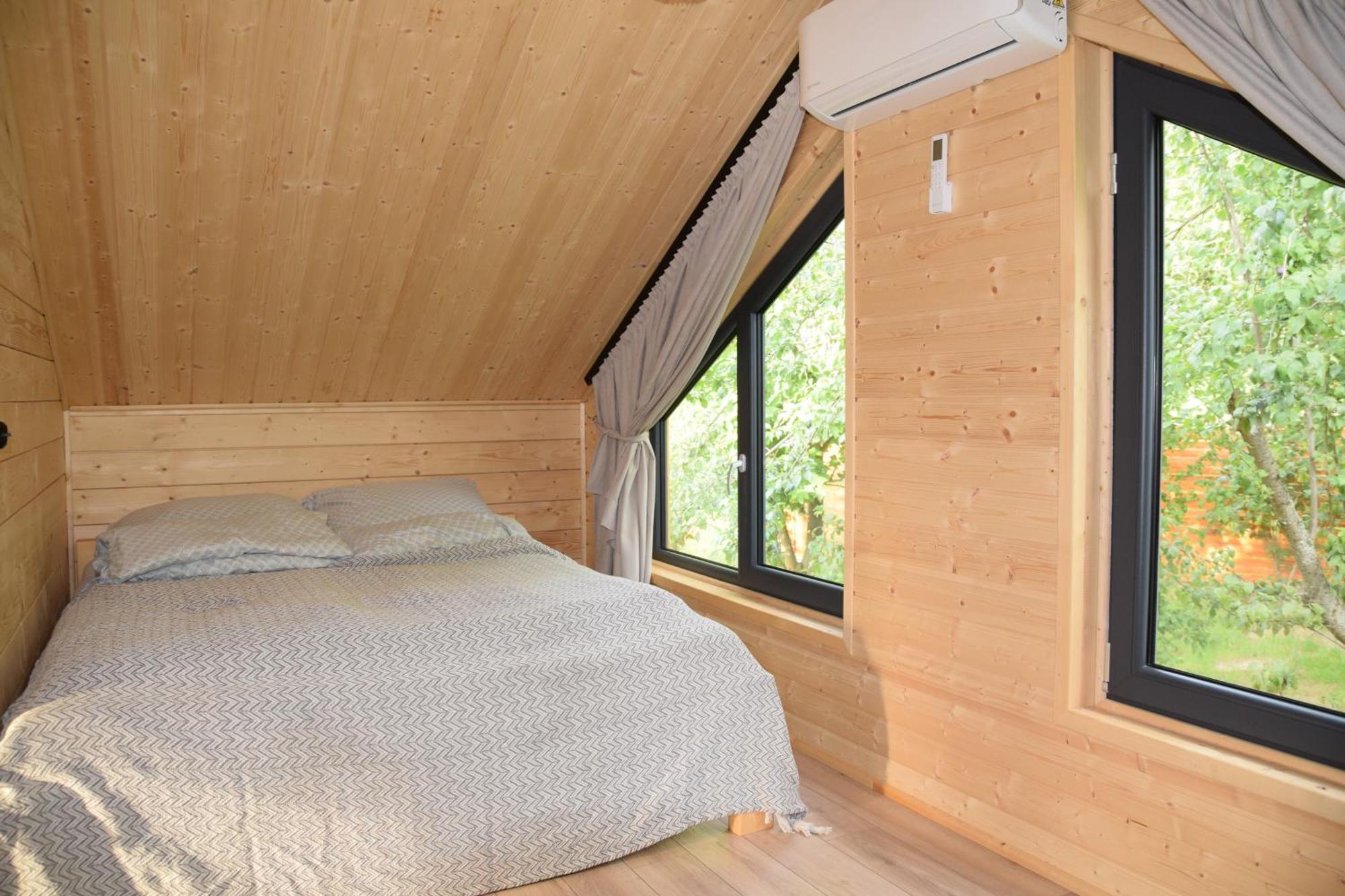 Garbicz Barns Domki Caloroczne Exterior photo